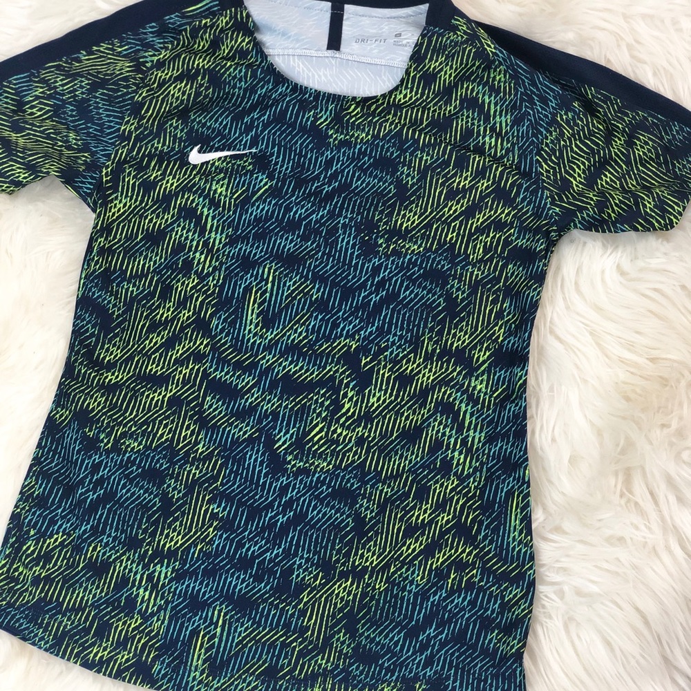 🔴Nike Dri- Fit | Workout Shirt